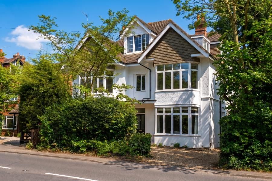 Property photo 1 of 6