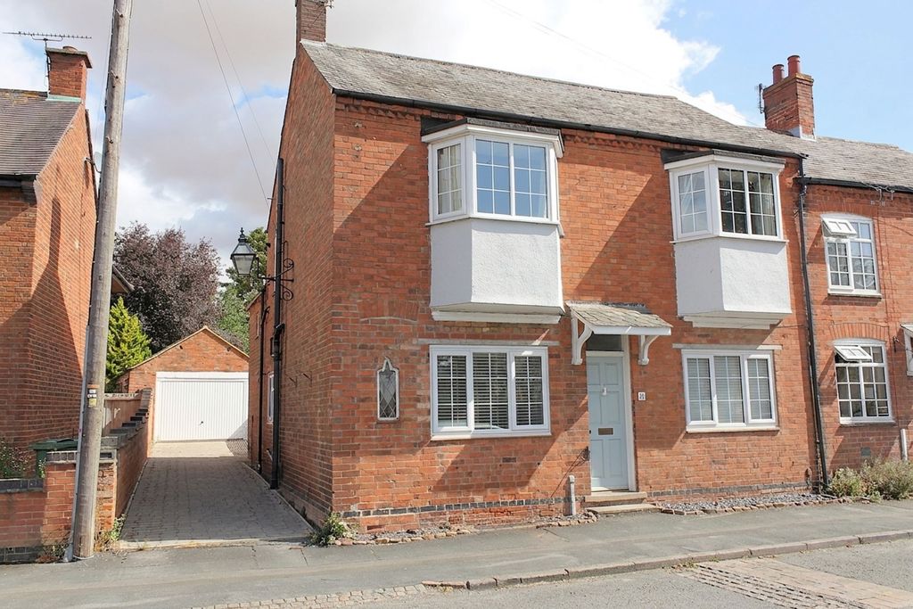 Property photo 1 of 34