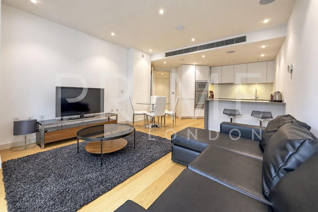 Property photo 1 of 12 Wh Wm7.Jpg