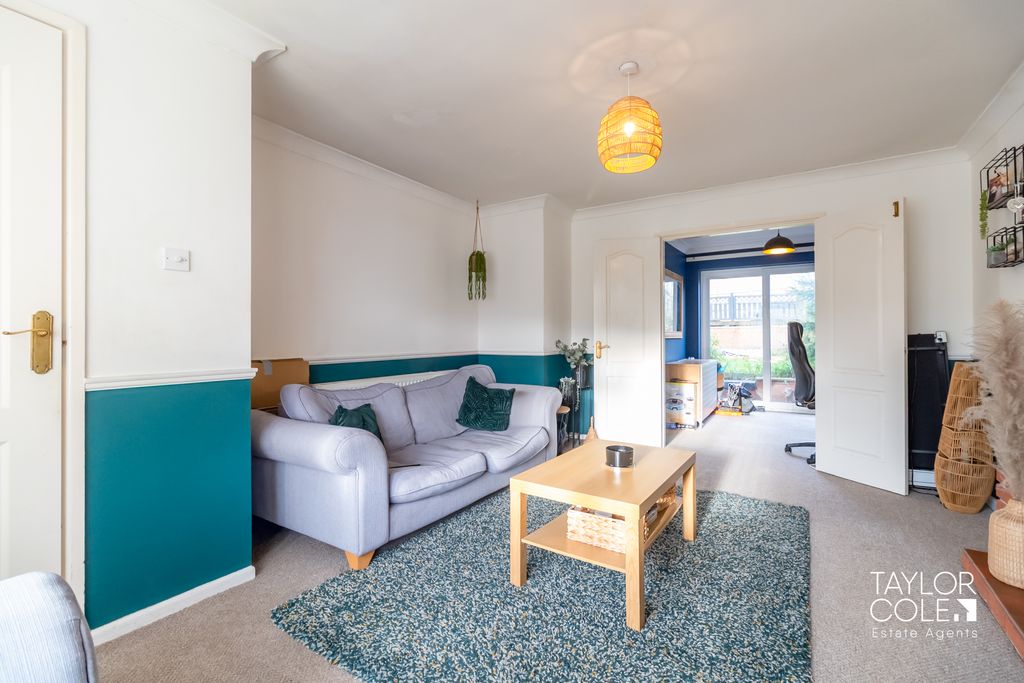 Property photo 3 of 23