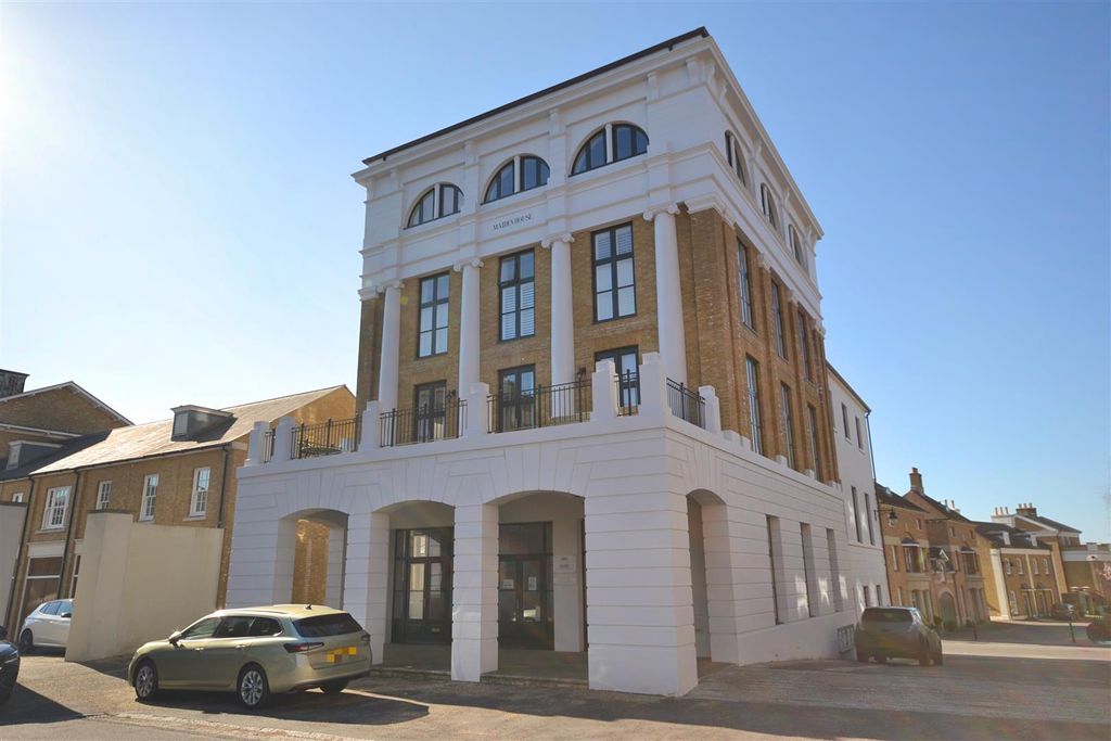 Property photo 1 of 16 1 (41).Png