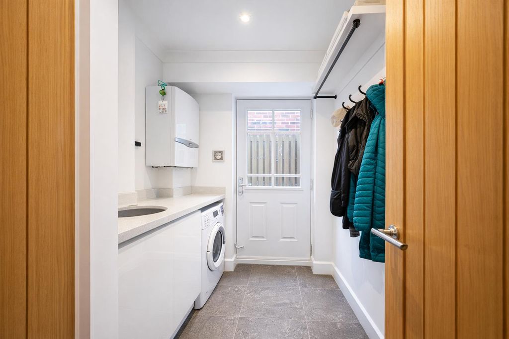 Additional image 9 of 4 bed detached house for saleWarren Lane, Ashford TN24