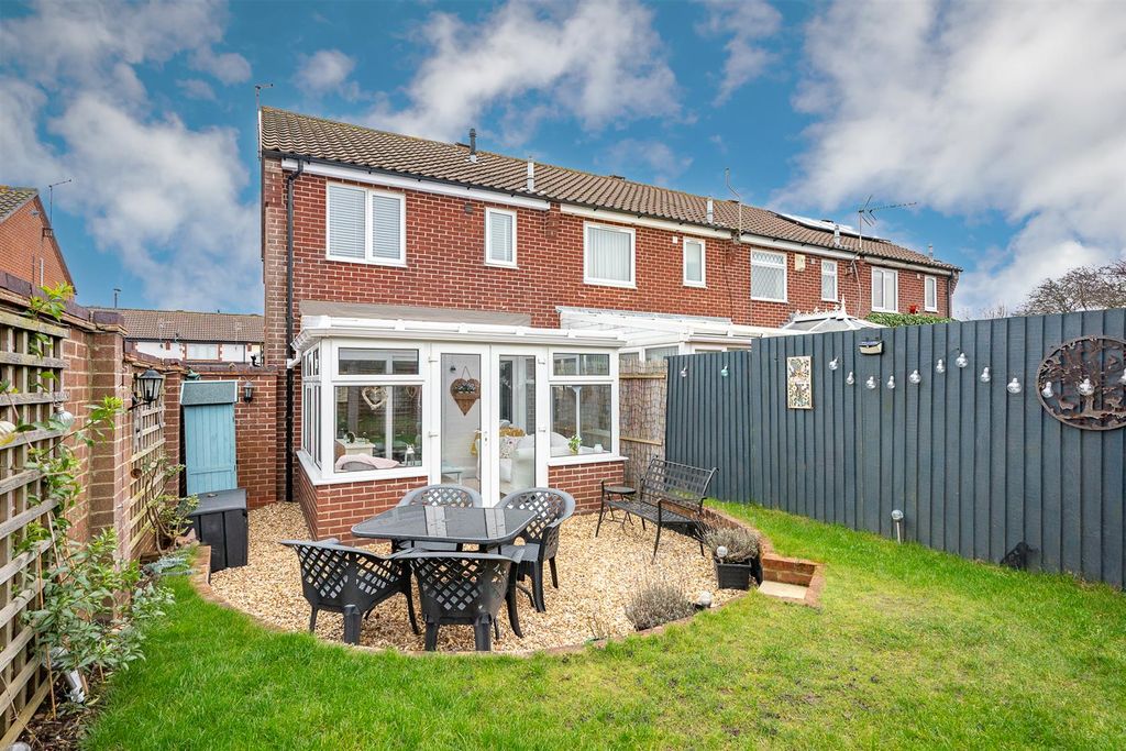 Property photo 2 of 28 42Nelsonway-04.Jpg