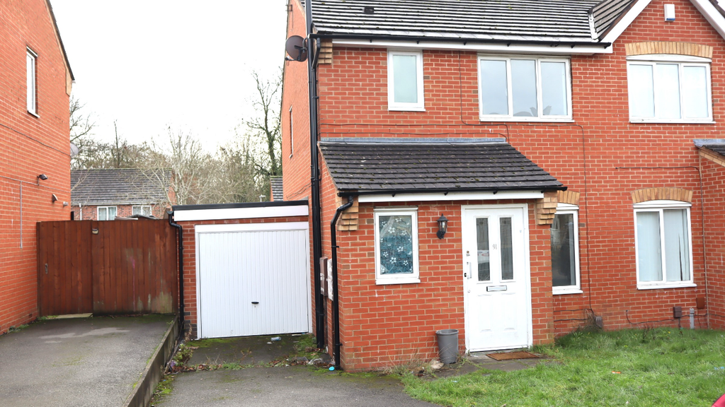 Property photo 1 of 40