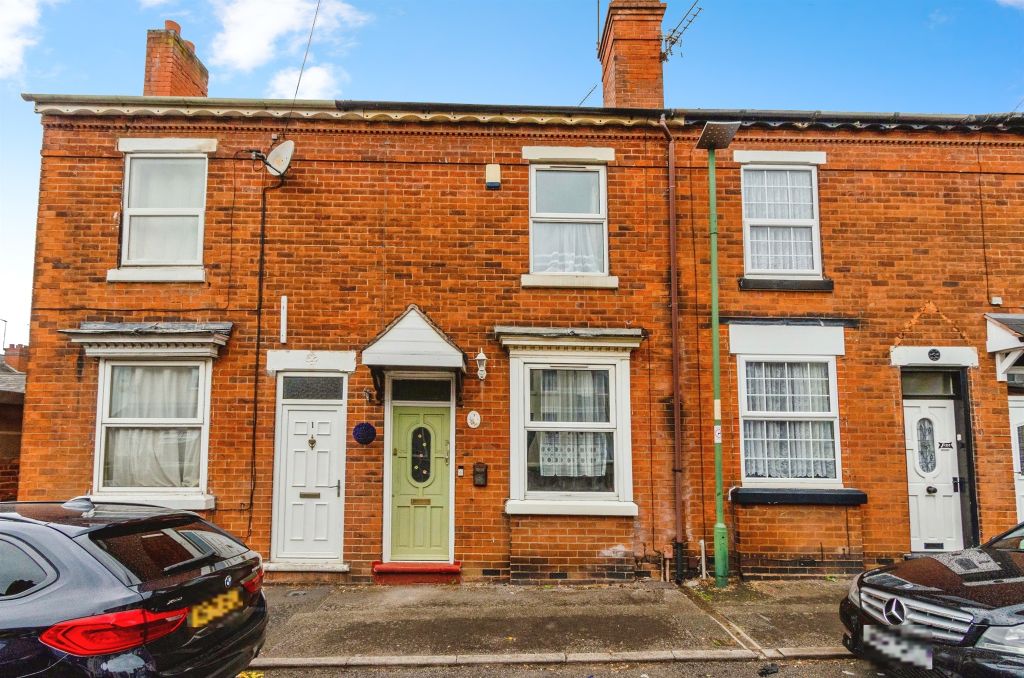Property photo 1 of 17