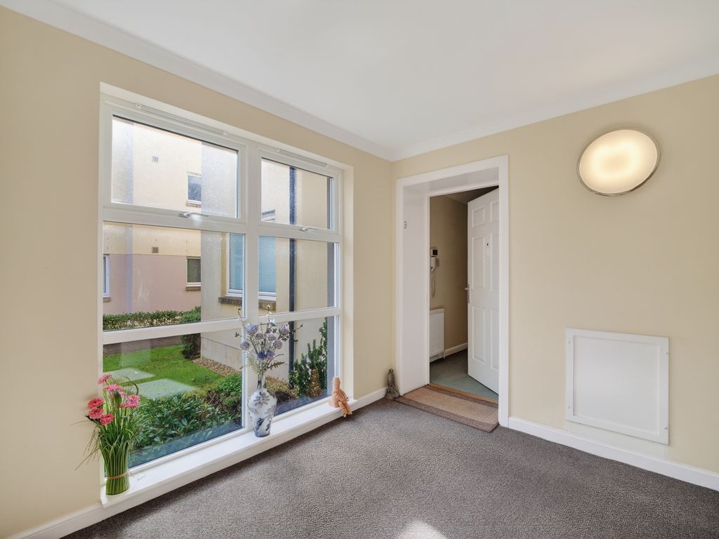 Property photo 3 of 24