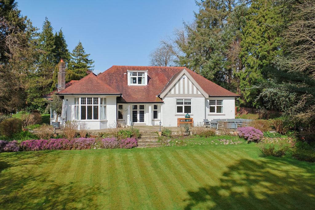 Property photo 1 of 39 256 Gower Road - Web (5 Of 52)