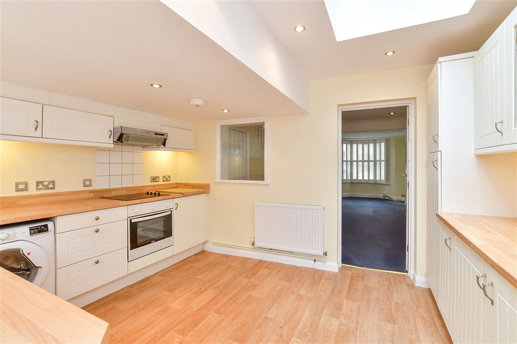 Property photo 1 of 12 Kitchen