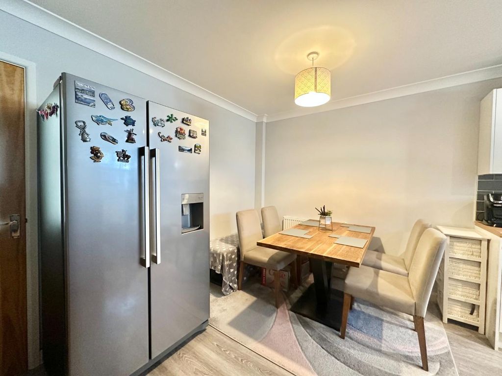 Property photo 3 of 13 Img_3030.Jpg