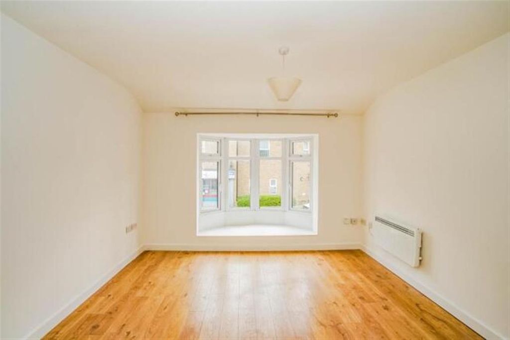 Property photo 3 of 7