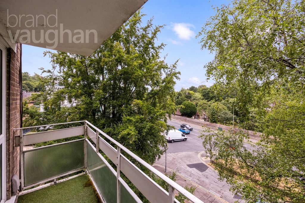 Property photo 2 of 21 Picture No. 21