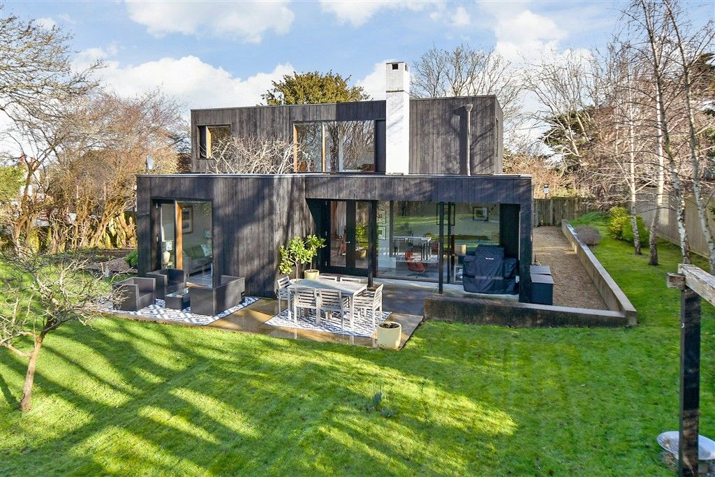 Property photo 2 of 26 External (Web)