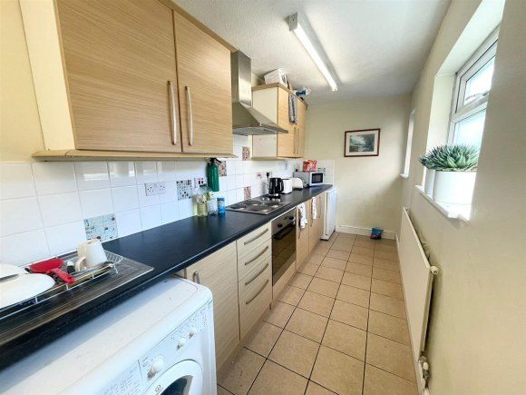 Property photo 3 of 11 9364257.Jpg