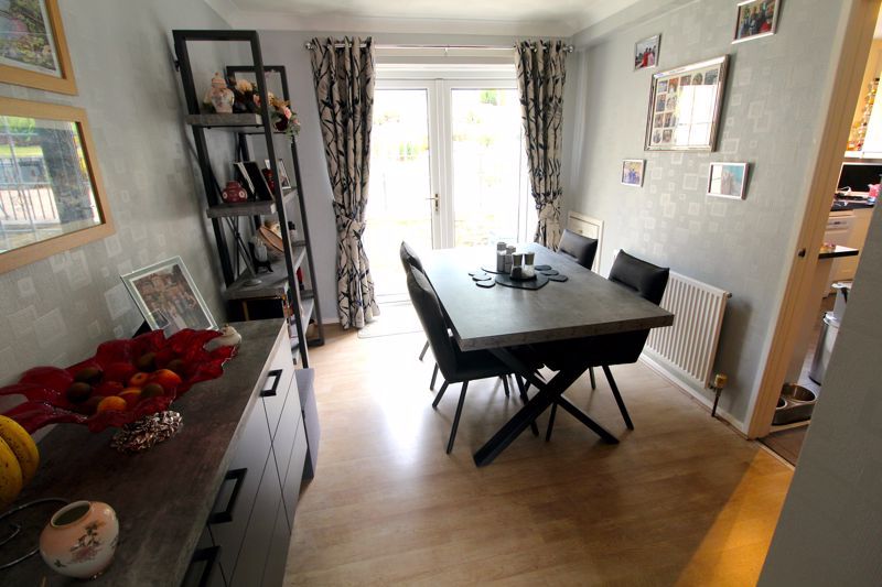 Property photo 3 of 16 Dining Room