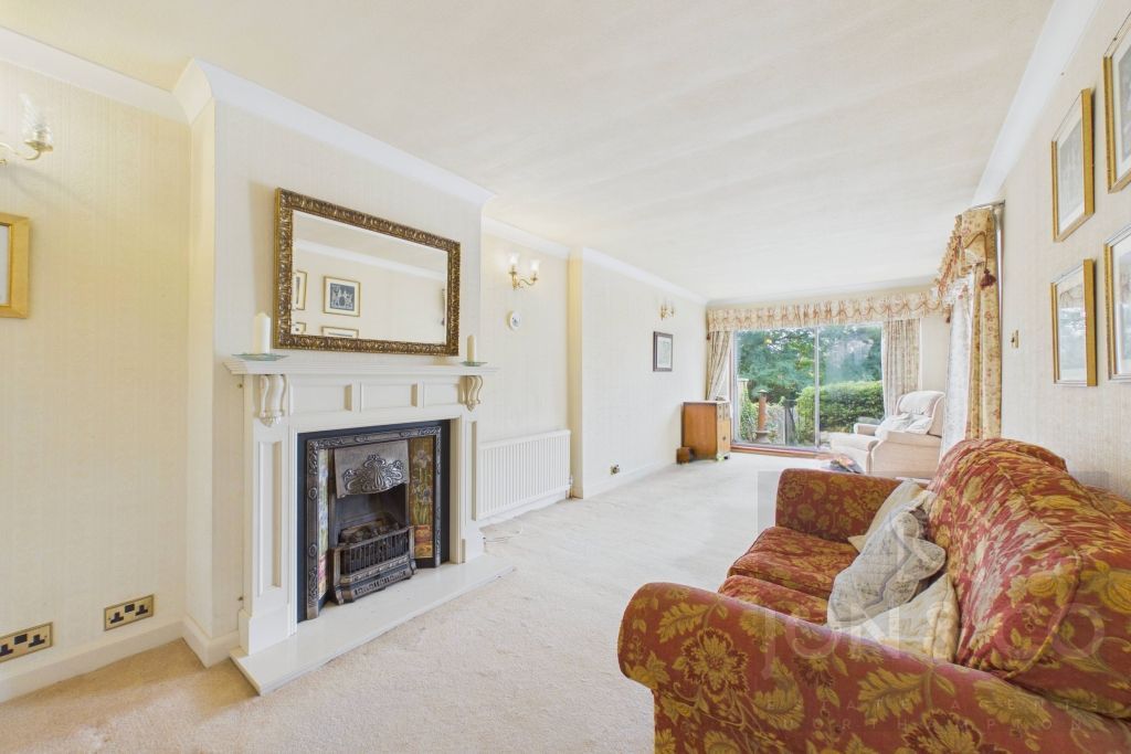 Property photo 3 of 18