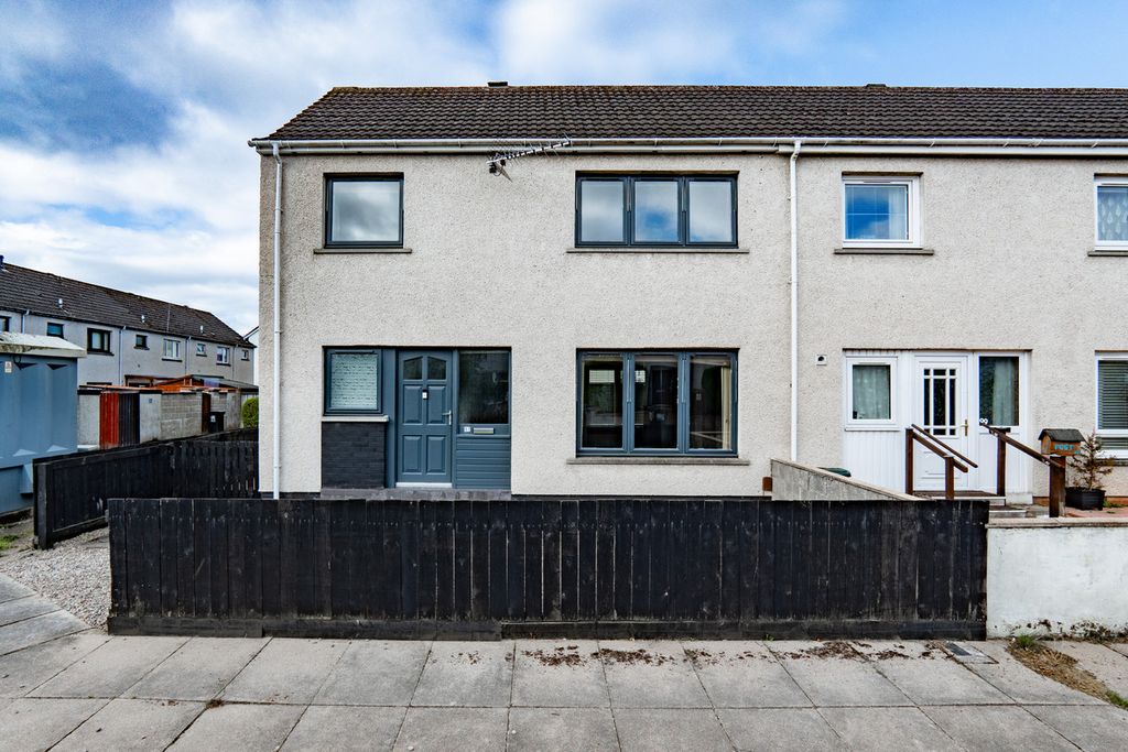 Property photo 1 of 35