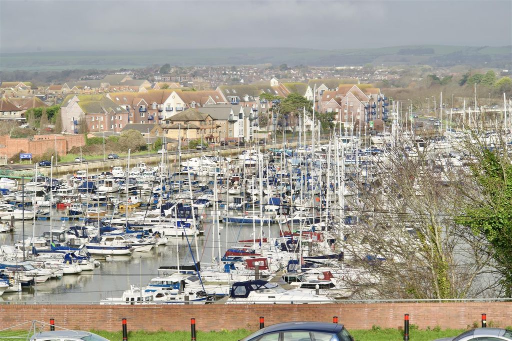 Property photo 1 of 13 Dsc09517.Jpeg