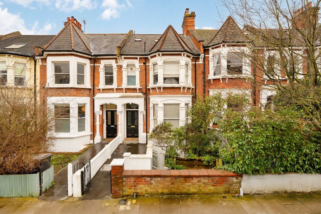 Property photo 1 of 6