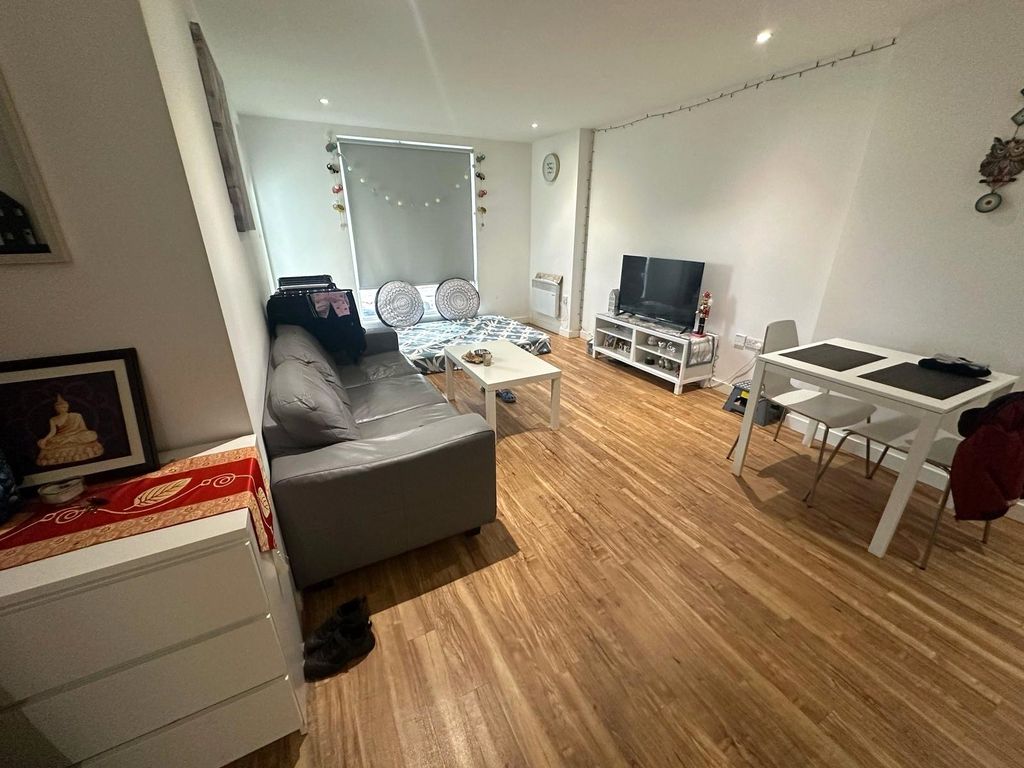 Property photo 1 of 7 Picture No. 04