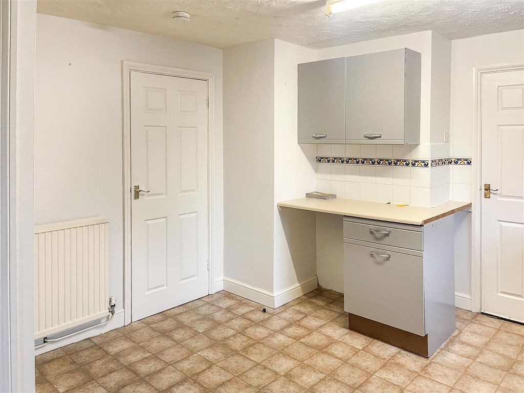 Property photo 3 of 12 Img_7242.8Odhu.Jpg