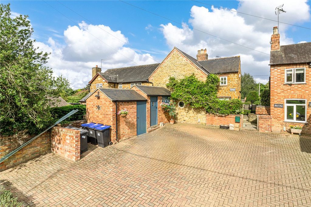 Property photo 1 of 10 Picture No. 02