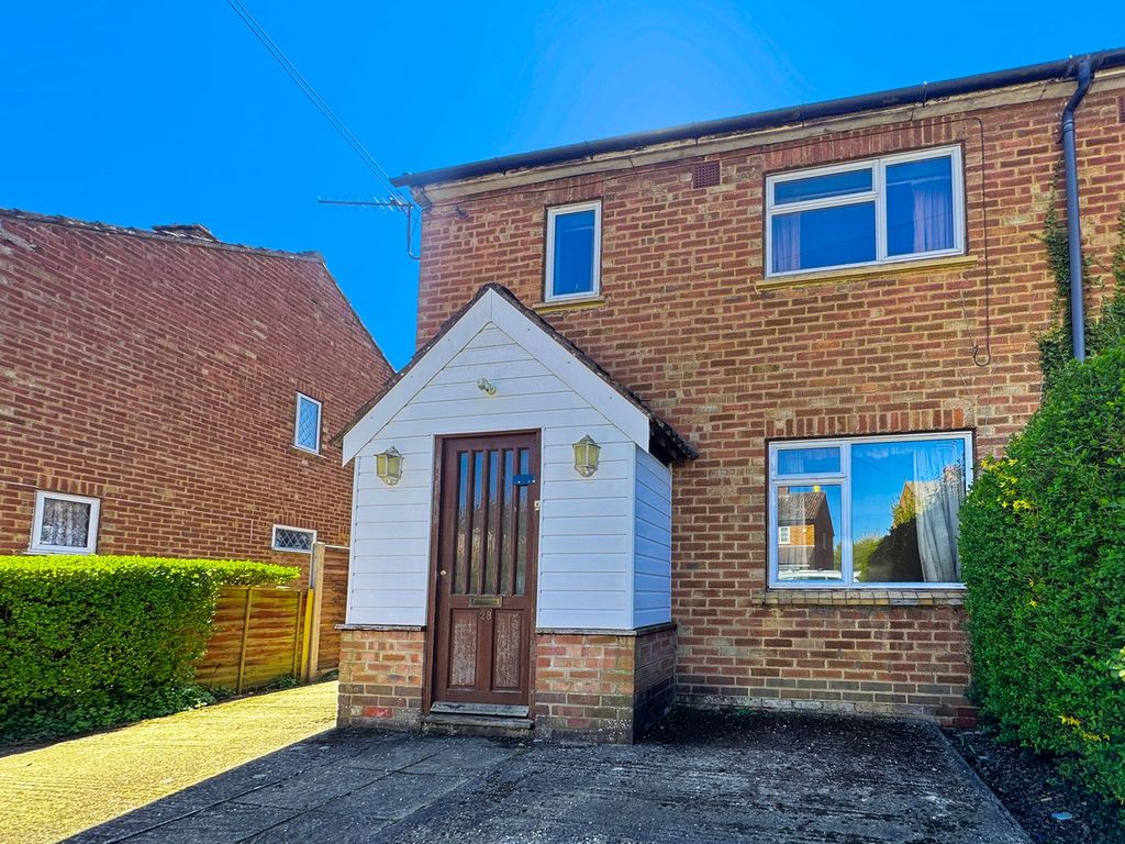 Property photo 1 of 12