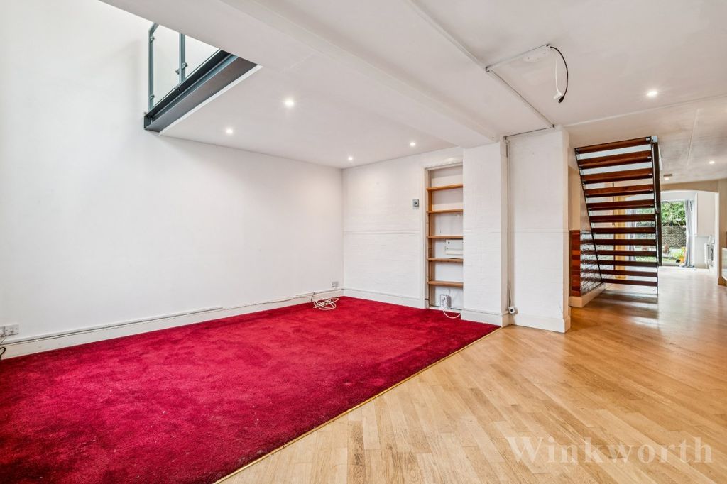 Property photo 2 of 14 Picture No. 07