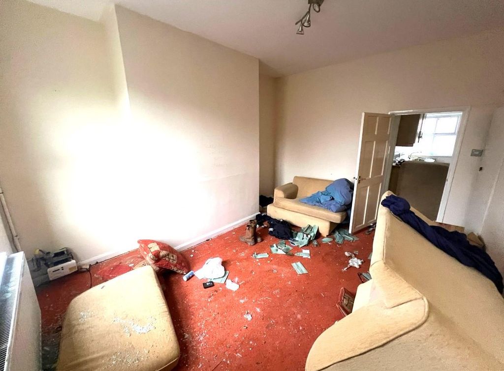 Property photo 3 of 11 4.Jpg