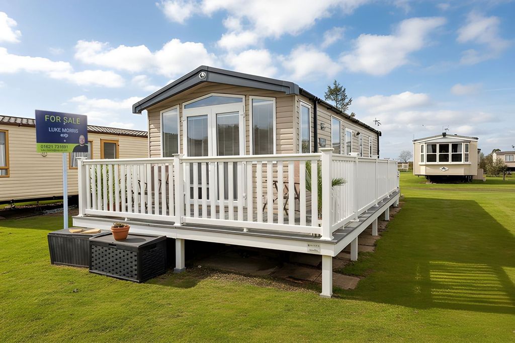 Property photo 1 of 23