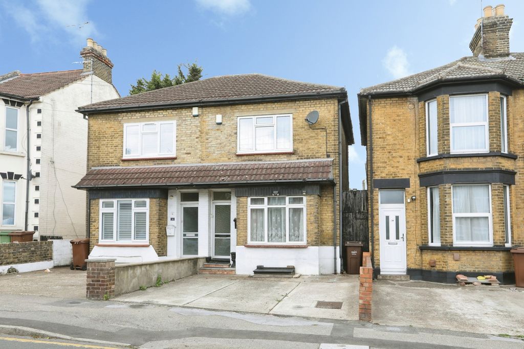 Property photo 1 of 15 Pbox-Img.Jpg