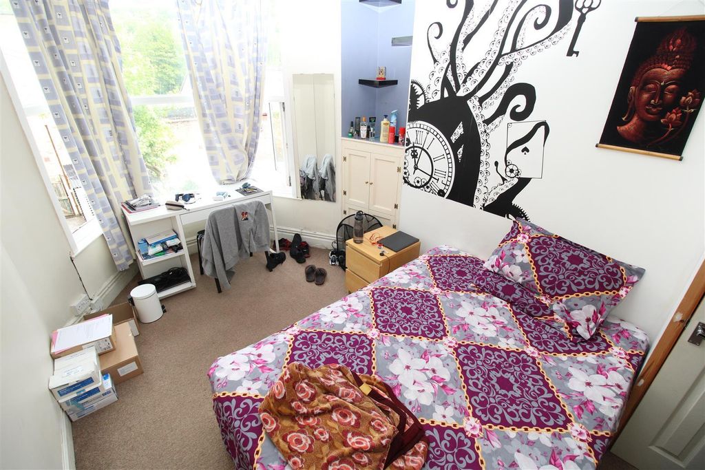 Additional image 4 of Room to rentBroadway, Pontypridd CF37