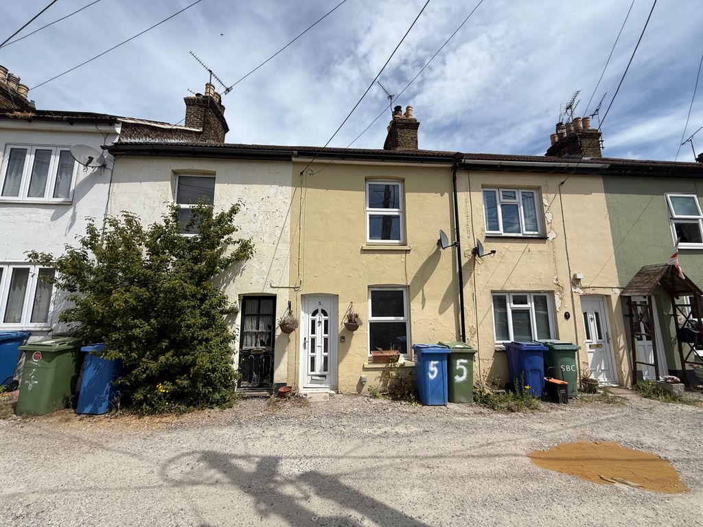 Property photo 1 of 7