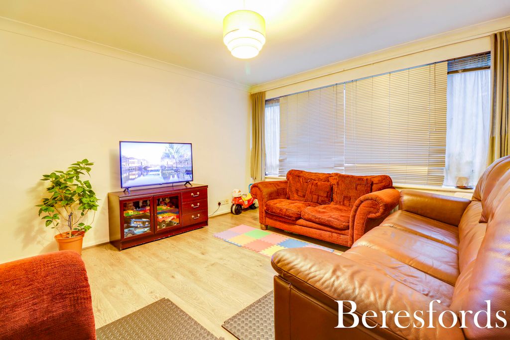 Property photo 2 of 9 Picture No. 04