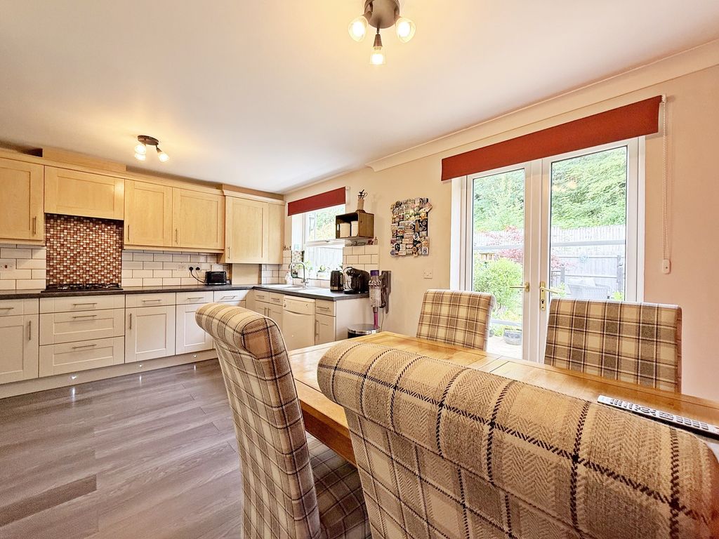 Property photo 3 of 29 Kitchen-Diner