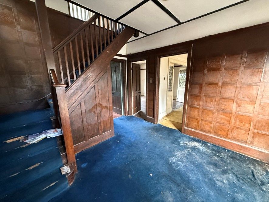Property photo 2 of 13
