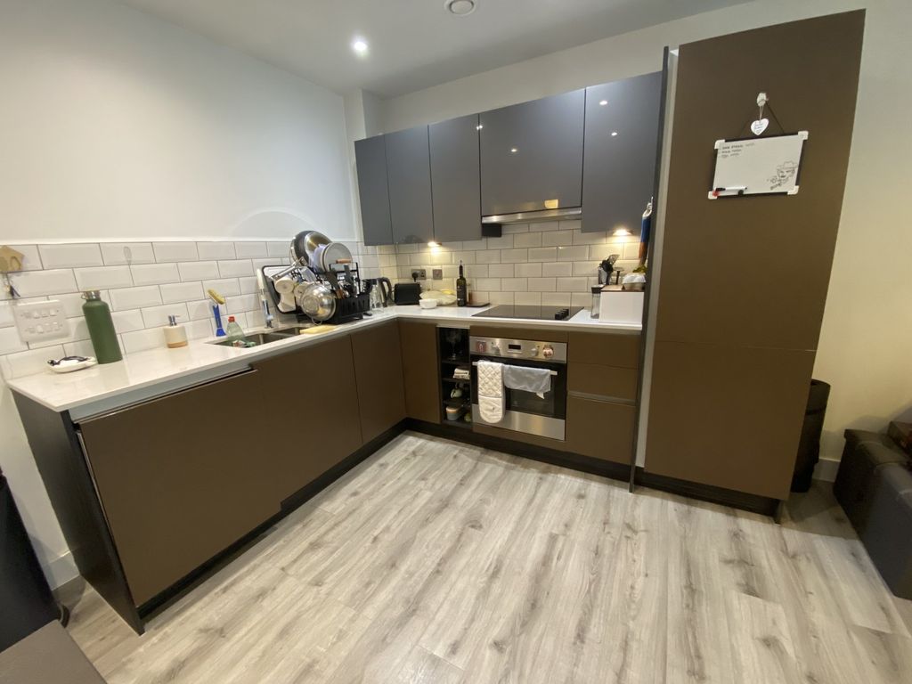 Property photo 3 of 7 Kitchen View