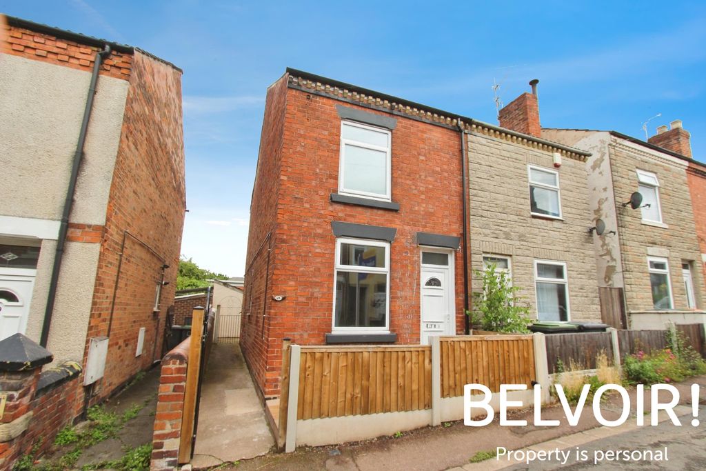 Property photo 1 of 12