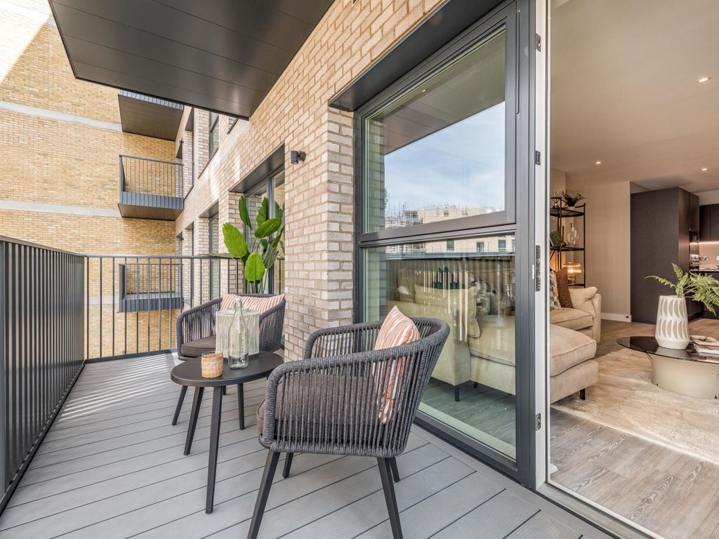 Property photo 1 of 12 Wren House, Apartment 113