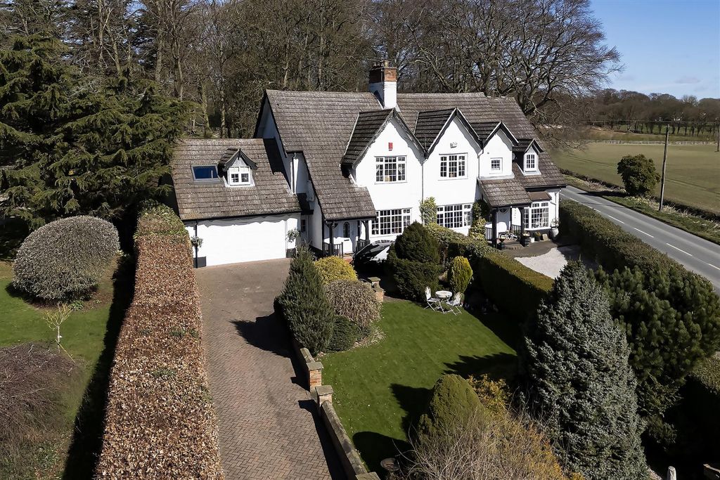 Property photo 1 of 31 Front