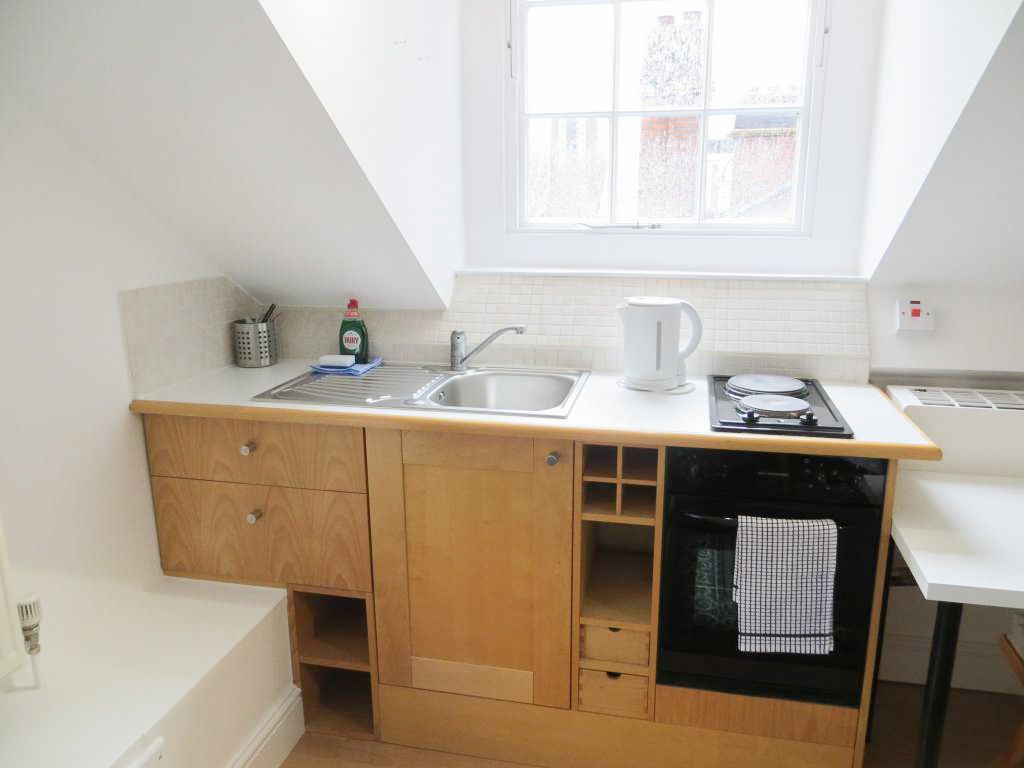 Property photo 3 of 8 Gallery