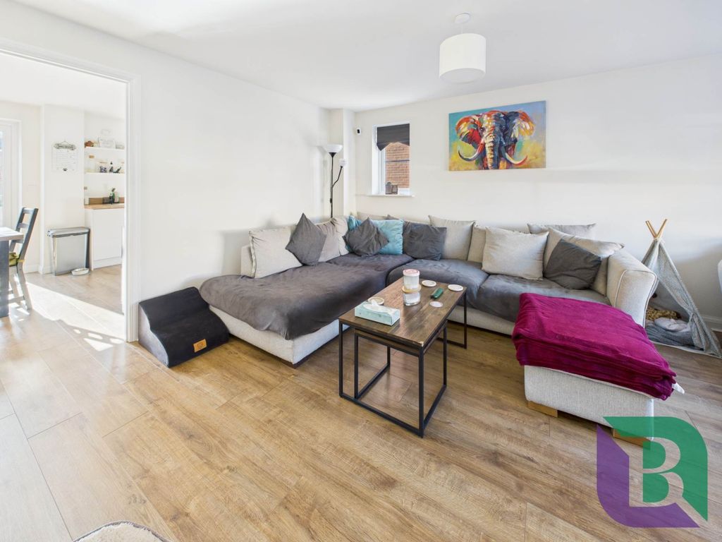 Property photo 2 of 22