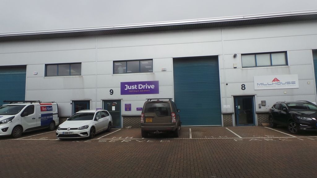 Property photo 1 of 5 Photo 5