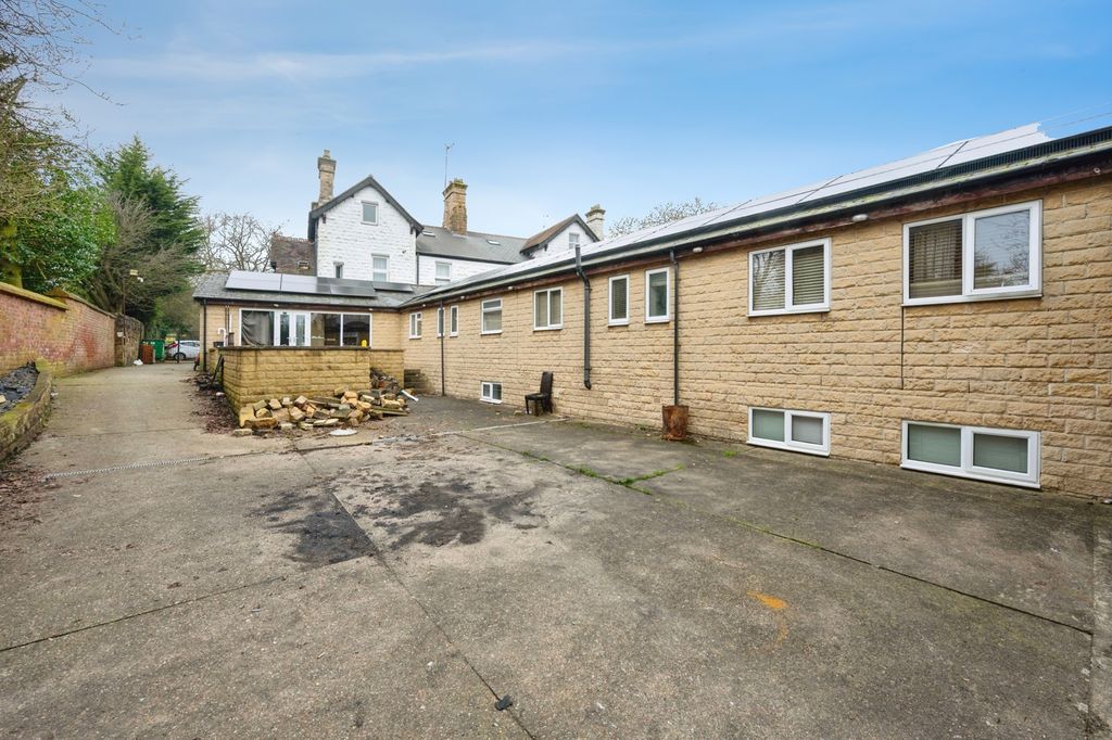 Property photo 2 of 17 Pbox-Img.Jpg