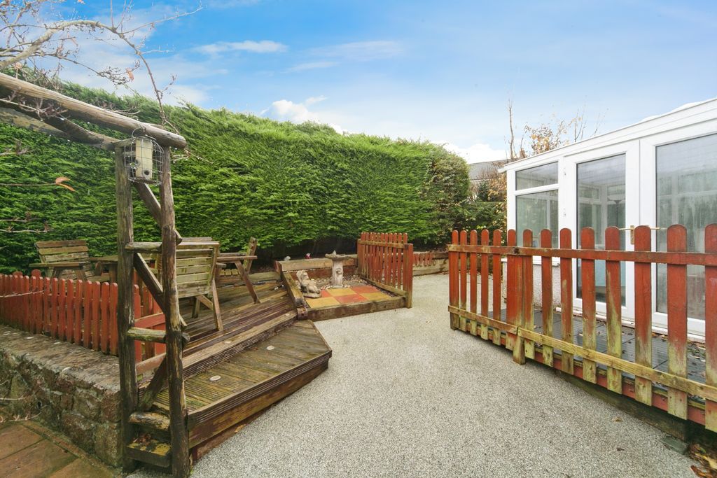 Property photo 3 of 14 Photography