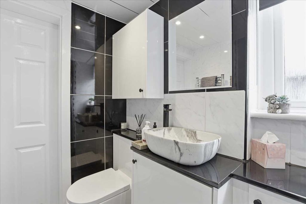 Additional image 13 of 3 bed flat for saleKingsbridge Drive, Bankhead, Glasgow G73