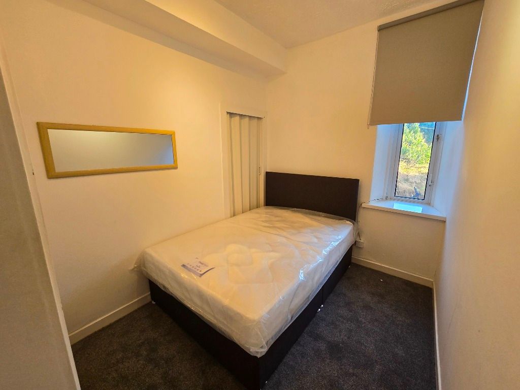 Property photo 3 of 8 Photo 3