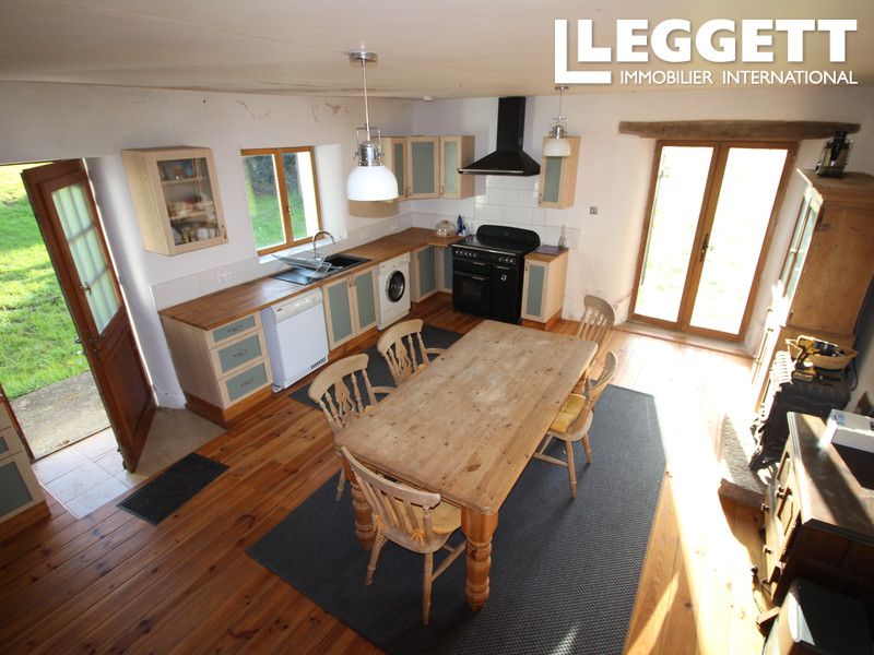 Property photo 2 of 10