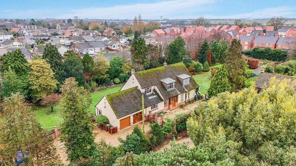 Property photo 1 of 47 4761680