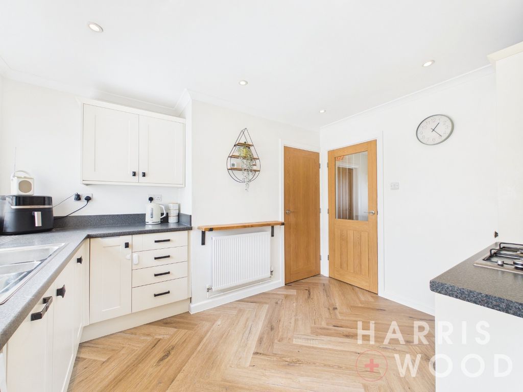 Property photo 2 of 29 5287533