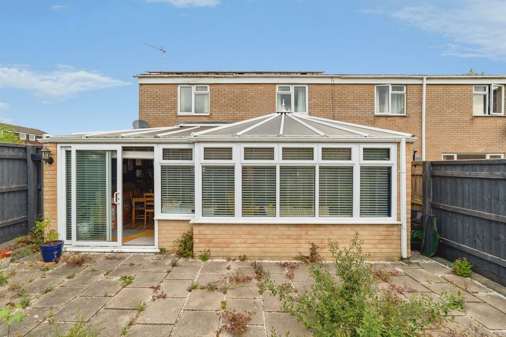 Property photo 3 of 14